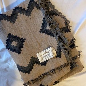 Black/Beige Wilfred Mosaic Scarf